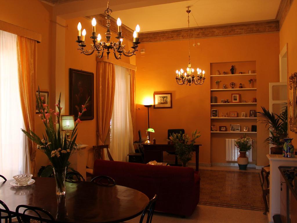 B&B Salinas Palermo Bagian luar foto